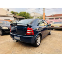 CHEVROLET Astra Hatch 2.0 4P