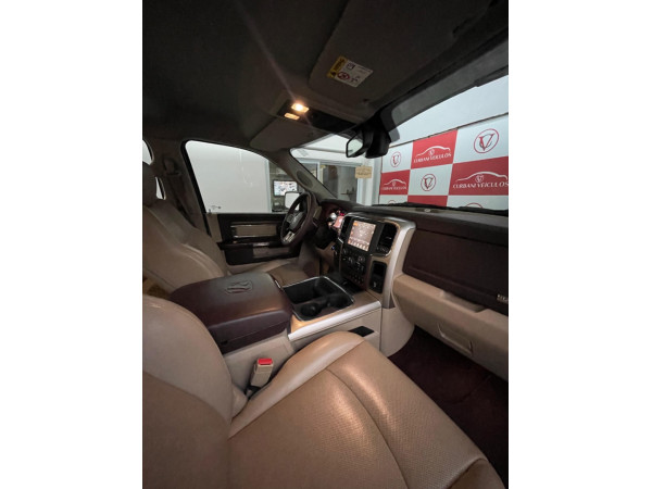 Ram 5.9 4P 24V I6 2500 SLT 4X4 CABINE DUPLA HAVE DUTY TURBO DIESEL AUTOMÁTICO