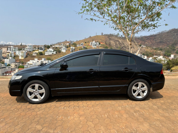 Civic 1.8 16V 4P FLEX LXL