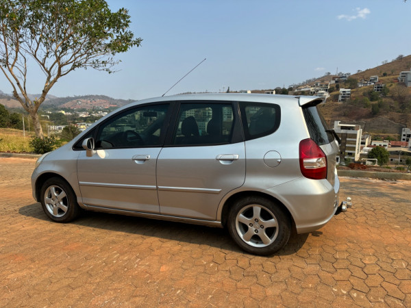 Fit 1.4 16V 4P LXL AUTOMÁTICO
