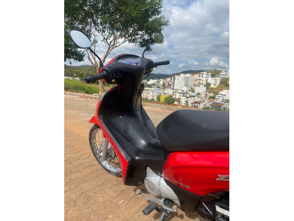 Biz 125 ES
