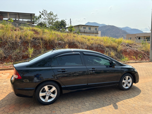 Civic 1.8 16V 4P FLEX LXL