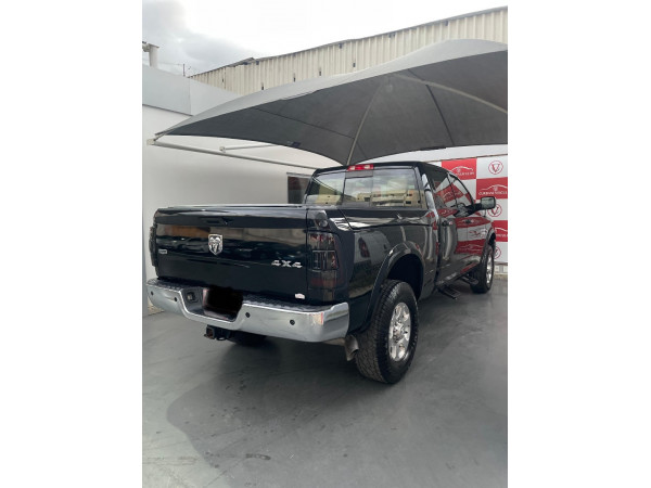 Ram 5.9 4P 24V I6 2500 SLT 4X4 CABINE DUPLA HAVE DUTY TURBO DIESEL AUTOMÁTICO