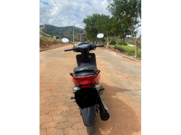 Biz 125 ES