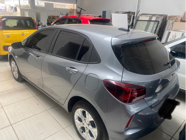 Onix Hatch 1.0 4P FLEX LTZ TURBO