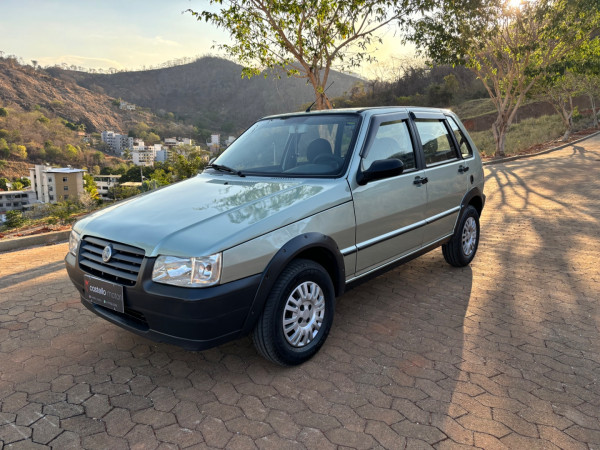 Uno 1.0 4P ECONOMY FLEX