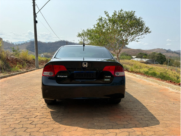 Civic 1.8 16V 4P FLEX LXL