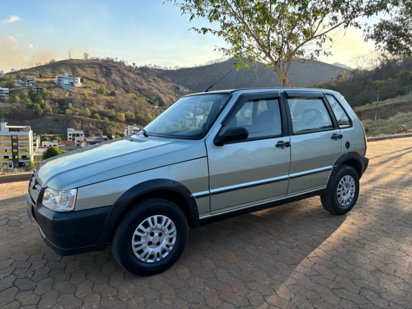 Uno 1.0 4P ECONOMY FLEX