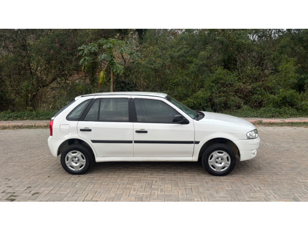 VOLKSWAGEN Gol 1.0 4P G4 PLUS FLEX
