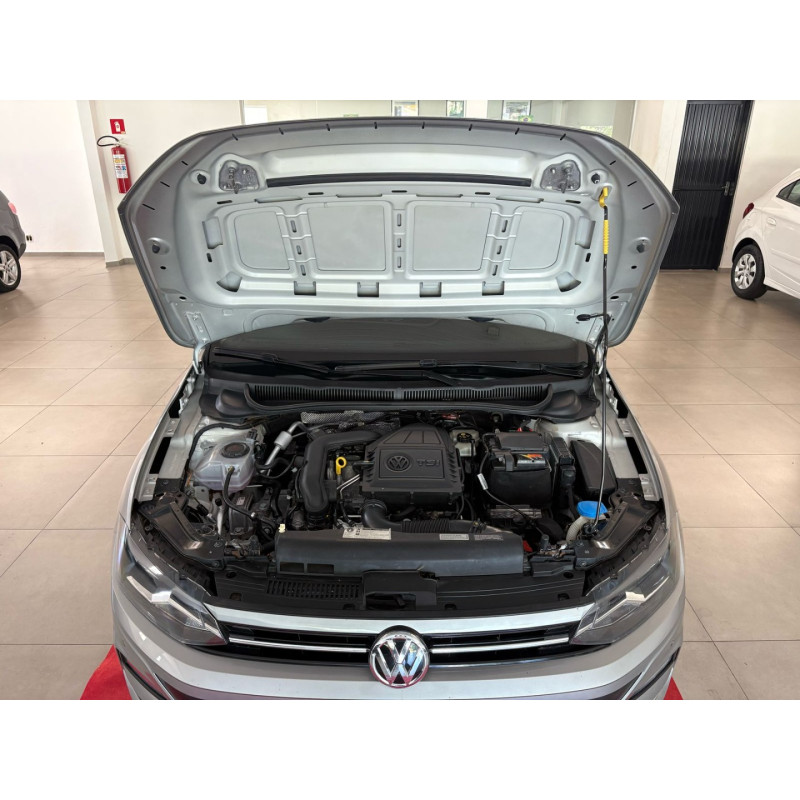 Virtus 1.0 4P 200 TSI FLEX HIGHLINE AUTOMÁTICO