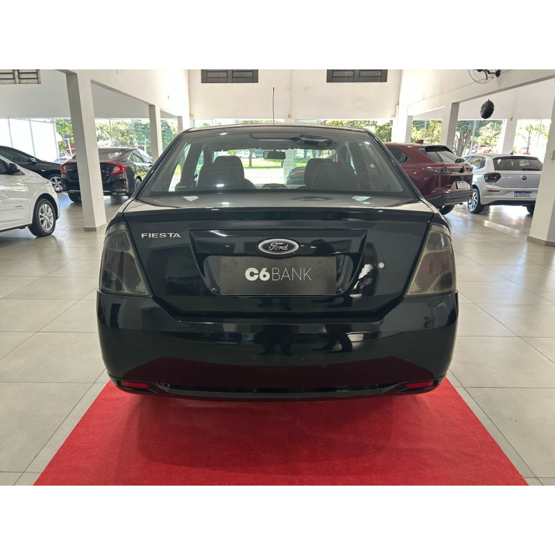 Fiesta Sedan 1.6 4P SE FLEX