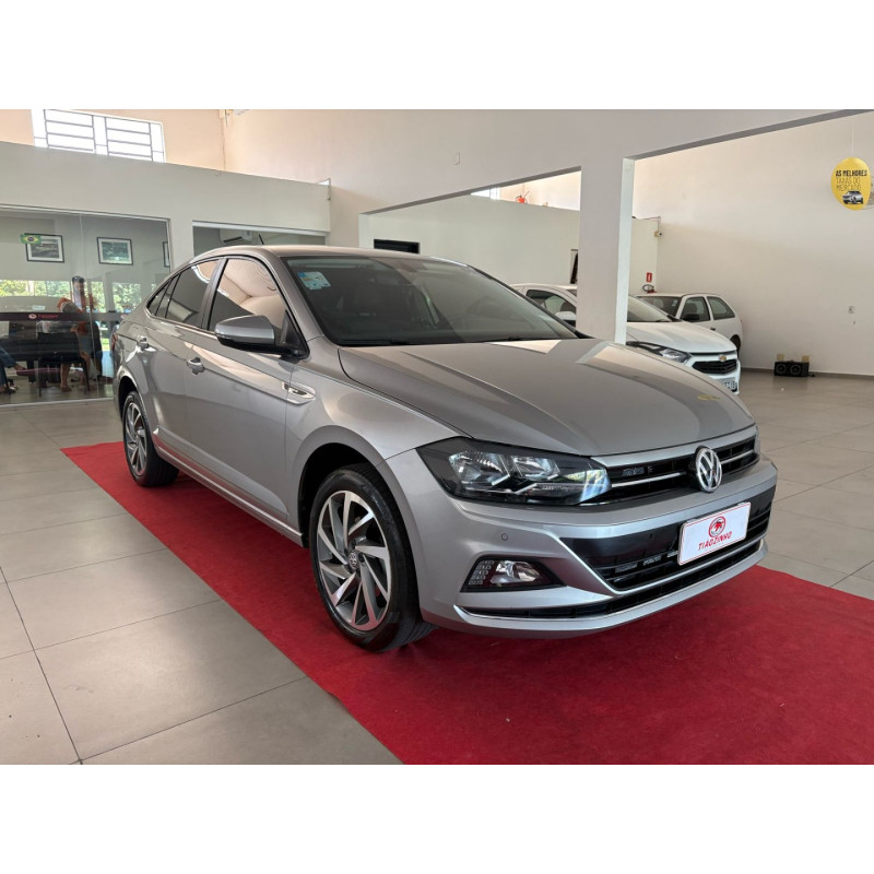 Virtus 1.0 4P 200 TSI FLEX HIGHLINE AUTOMÁTICO