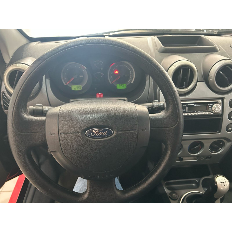 Fiesta Sedan 1.6 4P SE FLEX