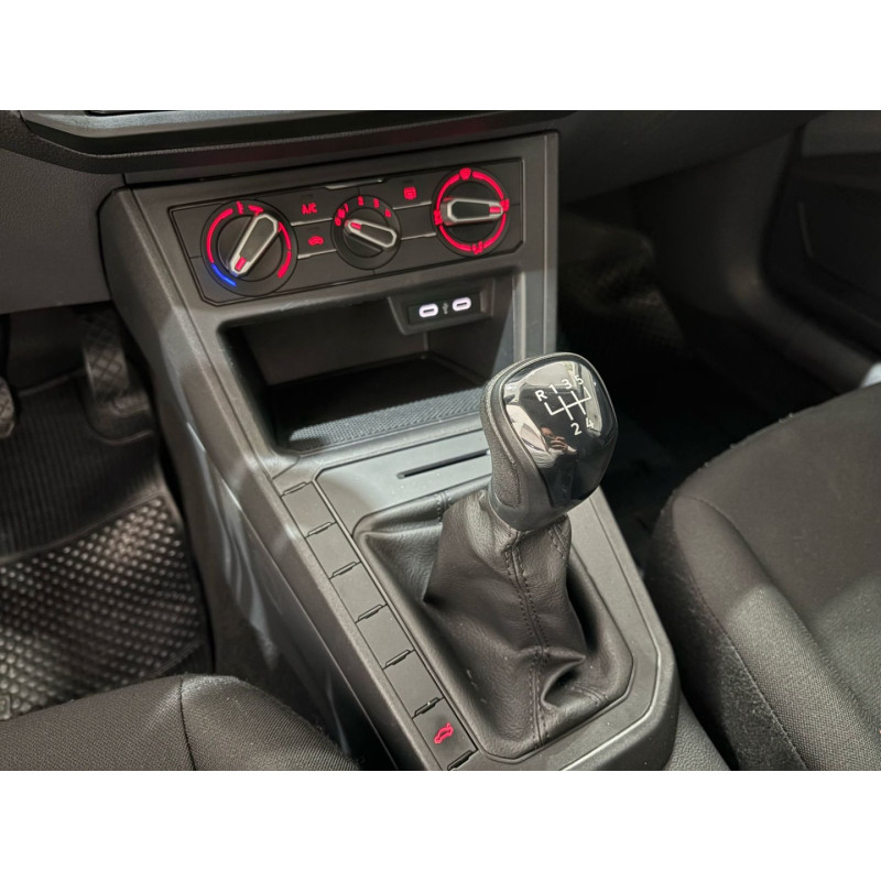 Polo Hatch 1.0 4P MPI TRACK