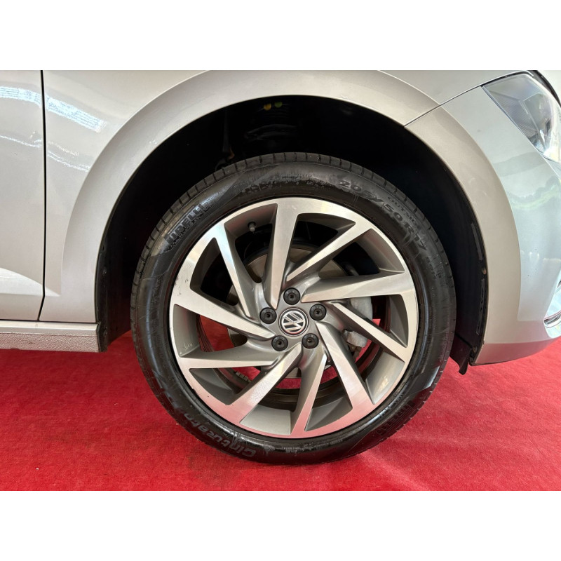 Virtus 1.0 4P 200 TSI FLEX HIGHLINE AUTOMÁTICO