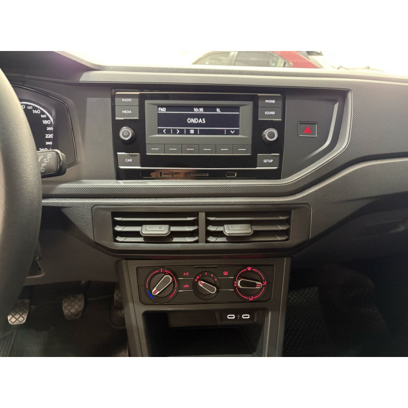 Polo Hatch 1.0 4P MPI TRACK