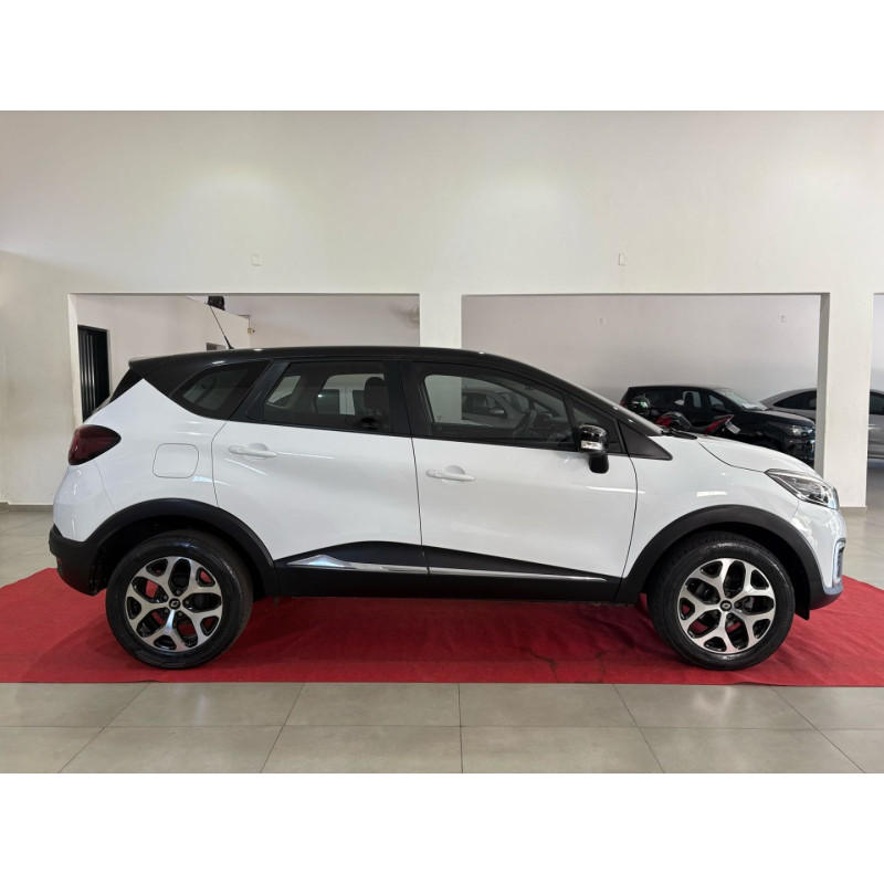 Captur 1.6 16V 4P FLEX SCE LIFE X-TRONIC CVT