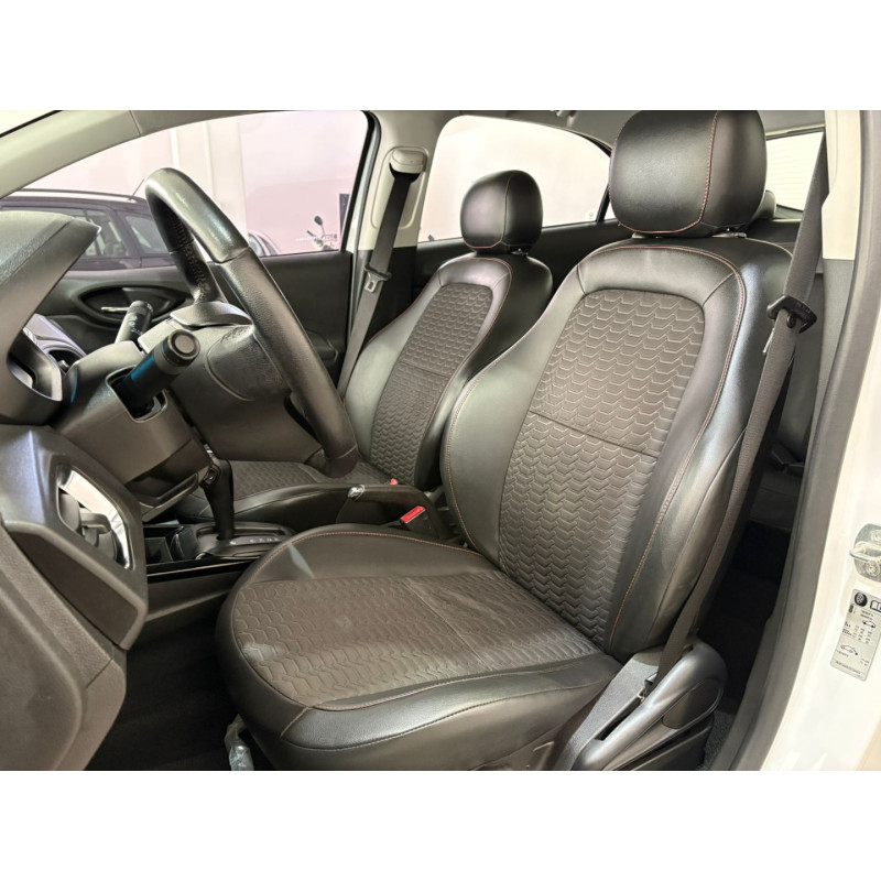 Onix Hatch 1.4 4P FLEX LTZ AUTOMÁTICO
