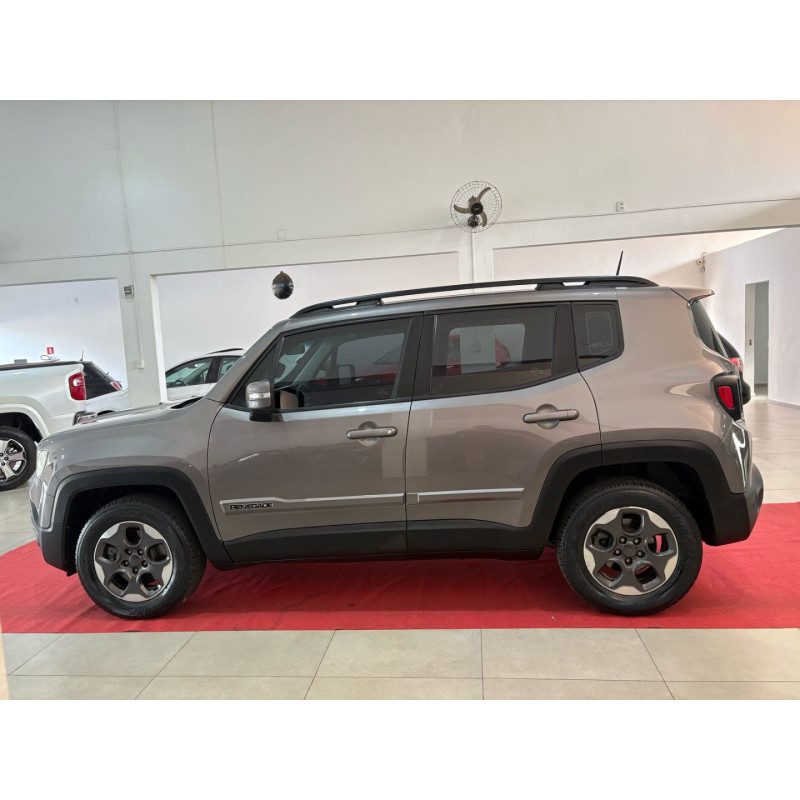 Renegade 1.8 16V 4P FLEX AUTOMÁTICO