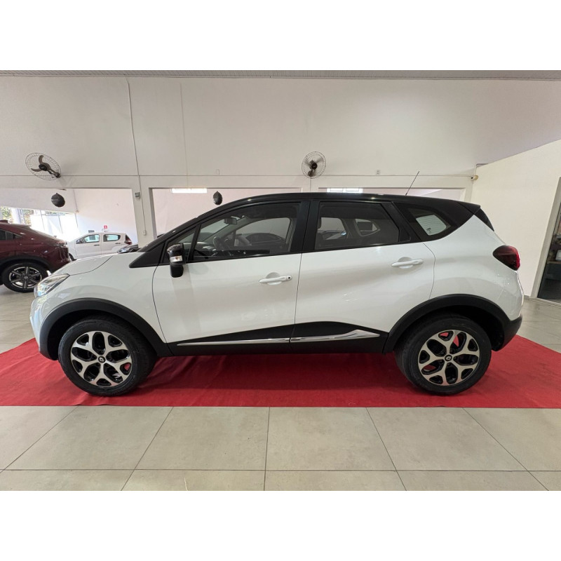 Captur 1.6 16V 4P FLEX SCE LIFE X-TRONIC CVT