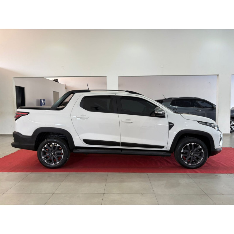 Strada 1.0 12V TURBO 200 FLEX ULTRA CABINE DUPLA AUTOMÁTICO CVT