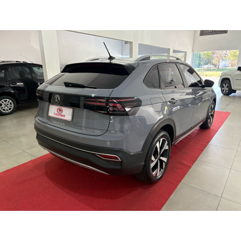 Nivus 1.0 4P FLEX 200 TSI HIGHLINE TURBO AUTOMÁTICO