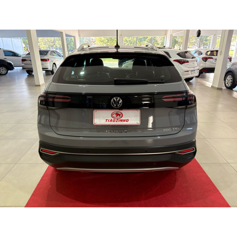 Nivus 1.0 4P FLEX 200 TSI HIGHLINE TURBO AUTOMÁTICO