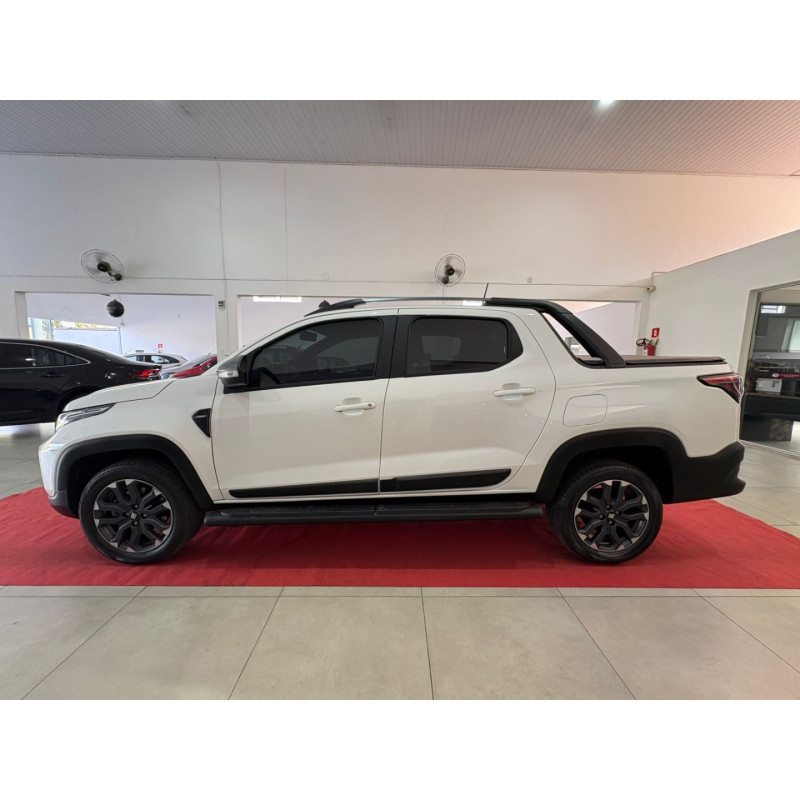 Strada 1.0 12V TURBO 200 FLEX ULTRA CABINE DUPLA AUTOMÁTICO CVT