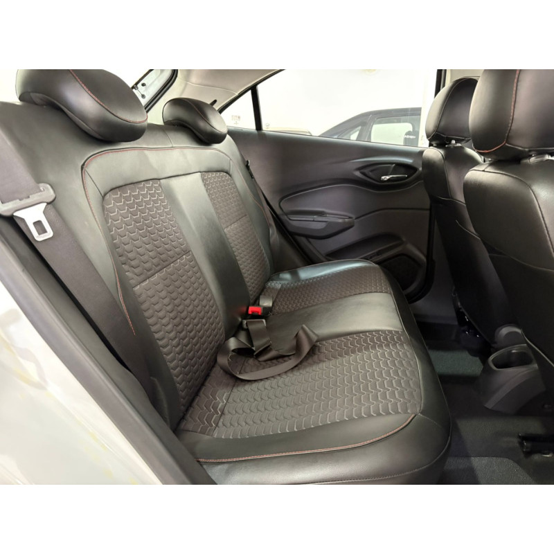 Onix Hatch 1.4 4P FLEX LTZ AUTOMÁTICO