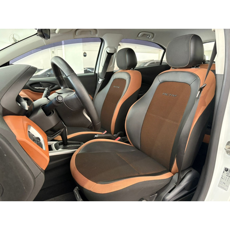 Onix Hatch 1.4 4P FLEX ACTIV AUTOMÁTICO