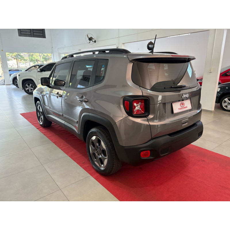 Renegade 1.8 16V 4P FLEX AUTOMÁTICO