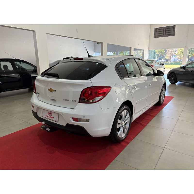 Cruze Hatch 1.8 16V 4P LTZ SPORT6 FLEX AUTOMÁTICO