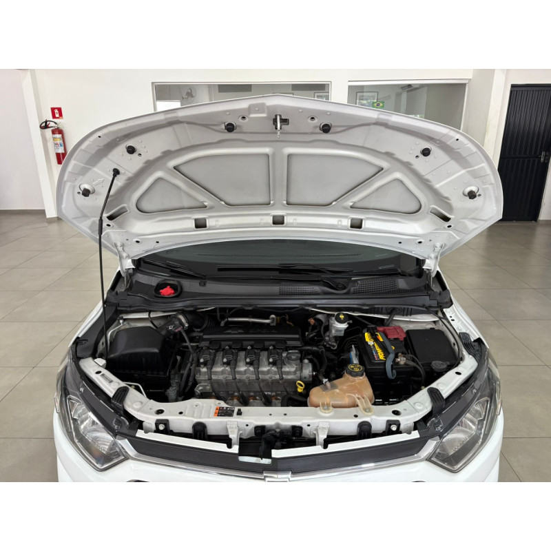 Onix Hatch 1.4 4P FLEX LTZ AUTOMÁTICO