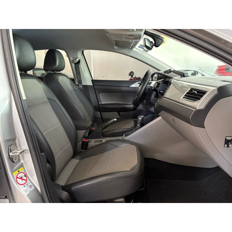 Virtus 1.0 4P 200 TSI FLEX HIGHLINE AUTOMÁTICO