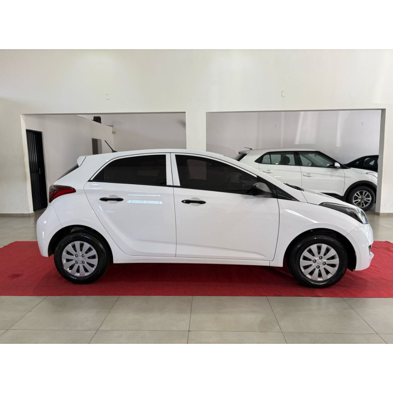 HB 20 Hatch 1.0 12V 4P FLEX UNIQUE