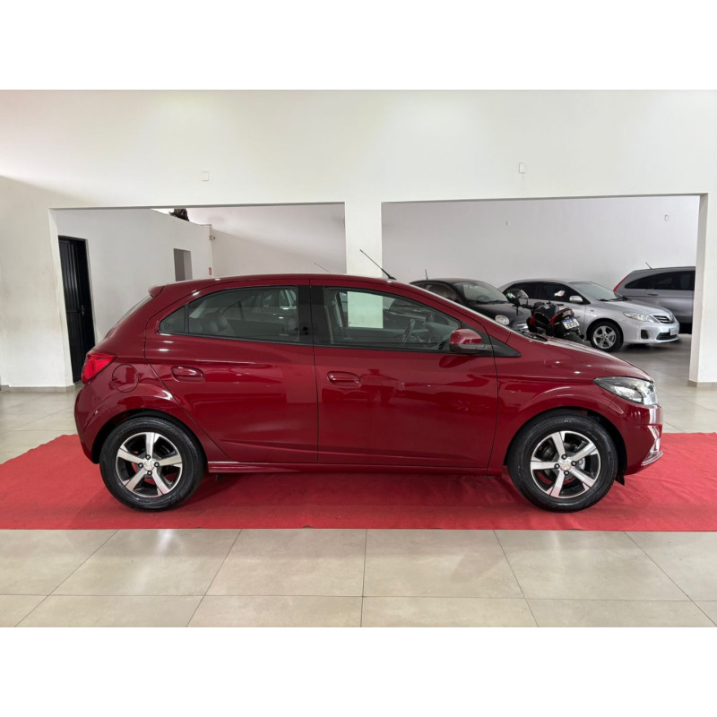 CHEVROLET Onix Hatch 1.4 4P FLEX LTZ
