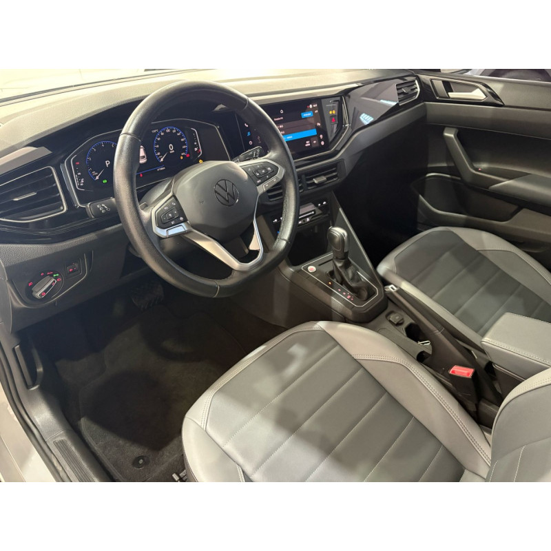 Nivus 1.0 4P FLEX 200 TSI HIGHLINE TURBO AUTOMÁTICO