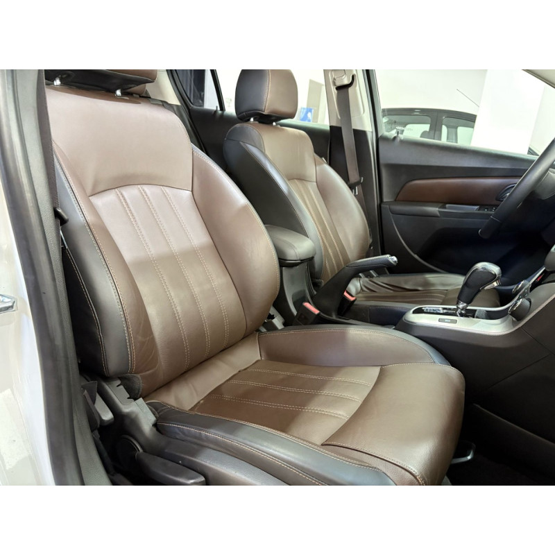 Cruze Hatch 1.8 16V 4P LTZ SPORT6 FLEX AUTOMÁTICO