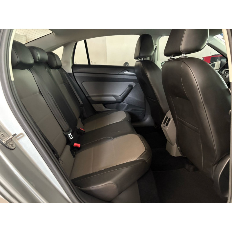 Virtus 1.0 4P 200 TSI FLEX HIGHLINE AUTOMÁTICO