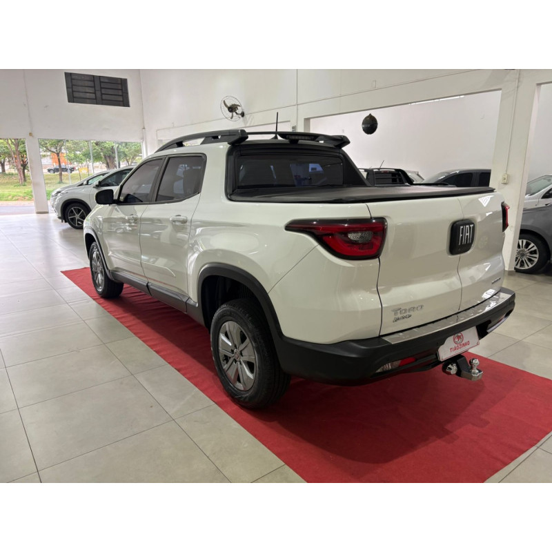FIAT Toro 1.8 16V 4P FLEX FREEDOM AUTOMÁTICO