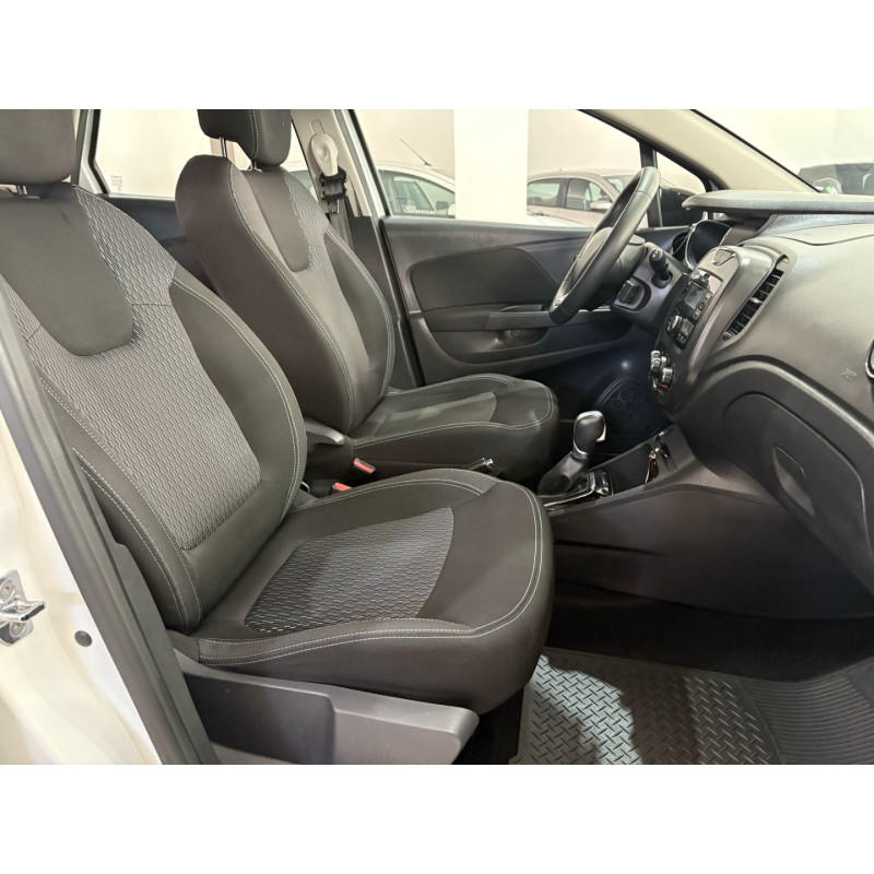Captur 1.6 16V 4P FLEX SCE LIFE X-TRONIC CVT