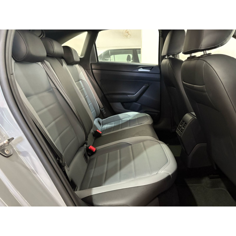 Nivus 1.0 4P FLEX 200 TSI HIGHLINE TURBO AUTOMÁTICO