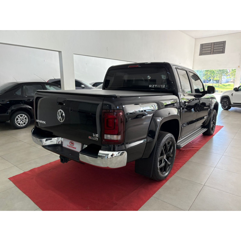 VOLKSWAGEN Amarok 3.0 V6 CABINE DUPLA HIGHLINE 4X4 TURBO INTERCOOLER AUTOMÁTICO
