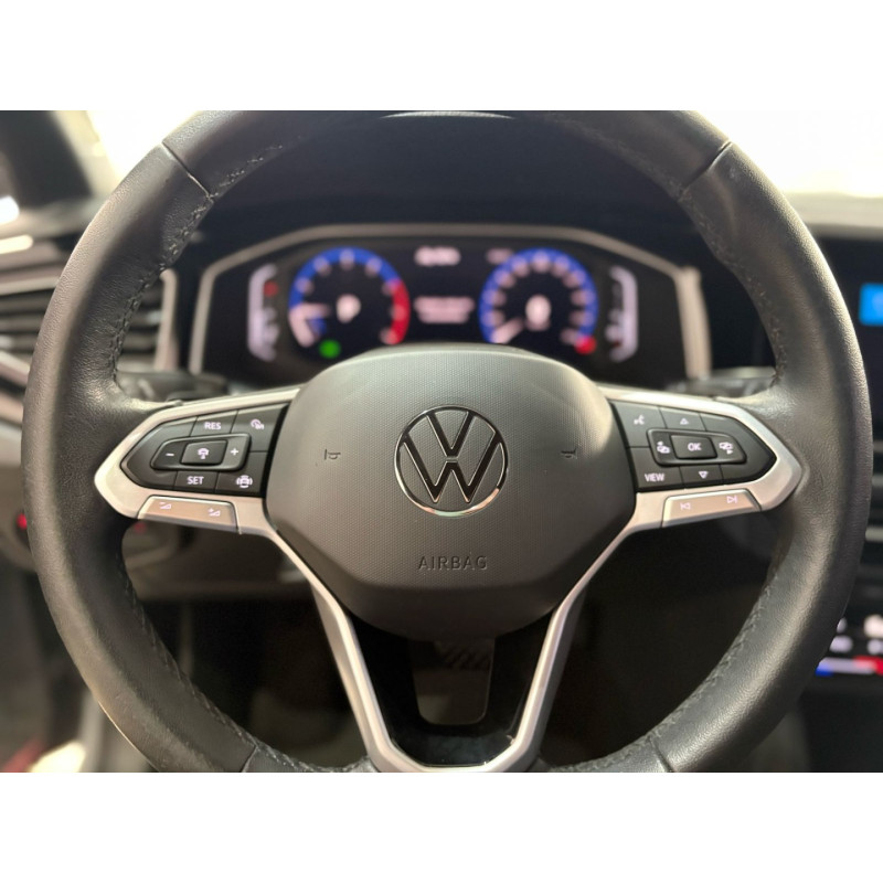 Nivus 1.0 4P FLEX 200 TSI HIGHLINE TURBO AUTOMÁTICO
