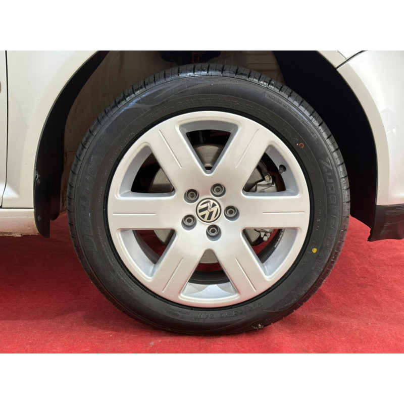 VOLKSWAGEN Bora 2.0 4P AUTOMÁTICO