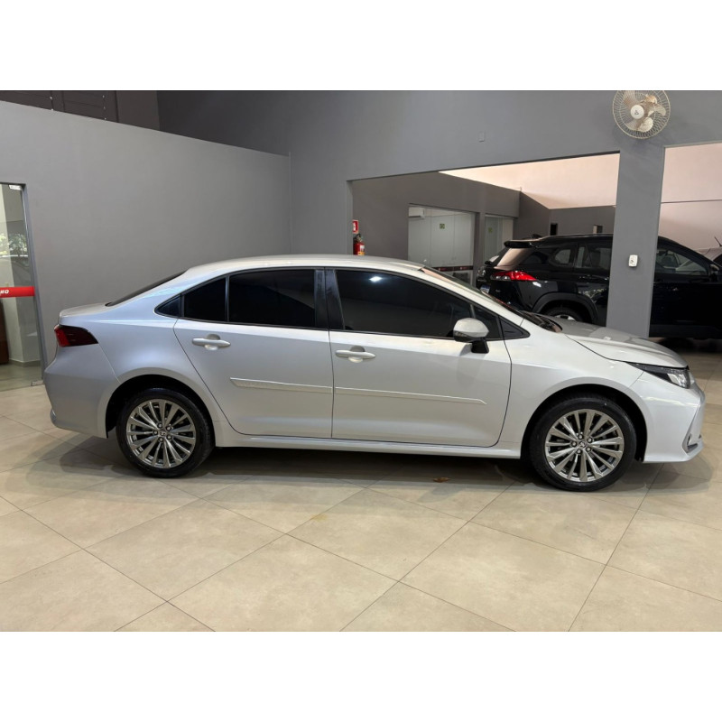TOYOTA Corolla 2.0 16V 4P FLEX XEI DIRECT SHIFT AUTOMÁTICO CVT