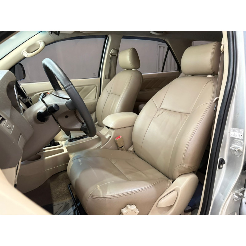 TOYOTA Hilux SW4 3.0 16V 4P SRV 4X4 TURBO DIESEL AUTOMÁTICO