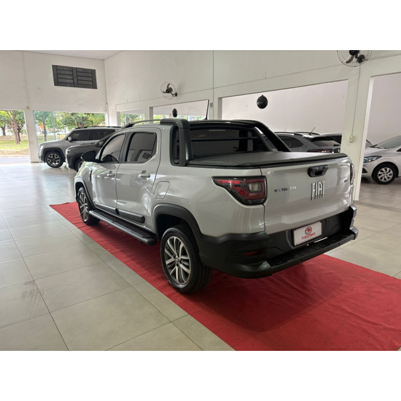 FIAT Strada 1.3 4P FIREFLY FLEX VOLCANO CABINE DUPLA AUTOMÁTICO