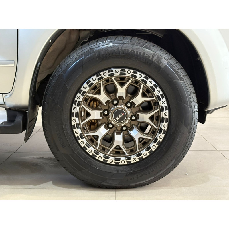 TOYOTA Hilux SW4 3.0 16V 4P SRV 4X4 TURBO DIESEL AUTOMÁTICO