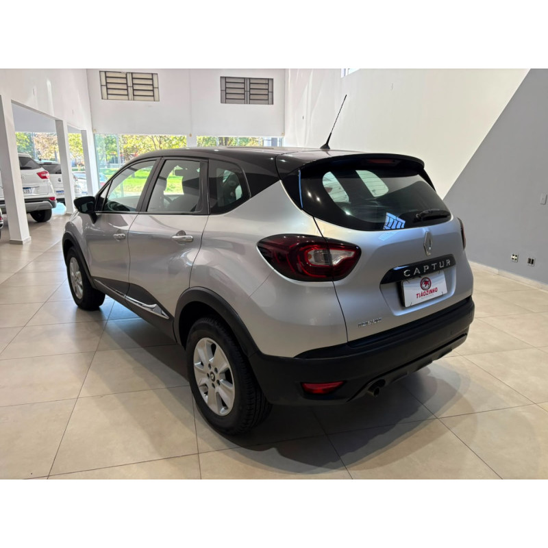 RENAULT Captur 1.6 16V 4P FLEX SCE LIFE X-TRONIC CVT
